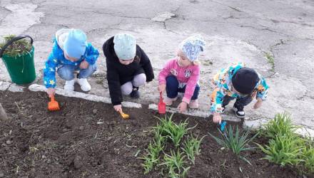 🌷 Помощники воспитателя