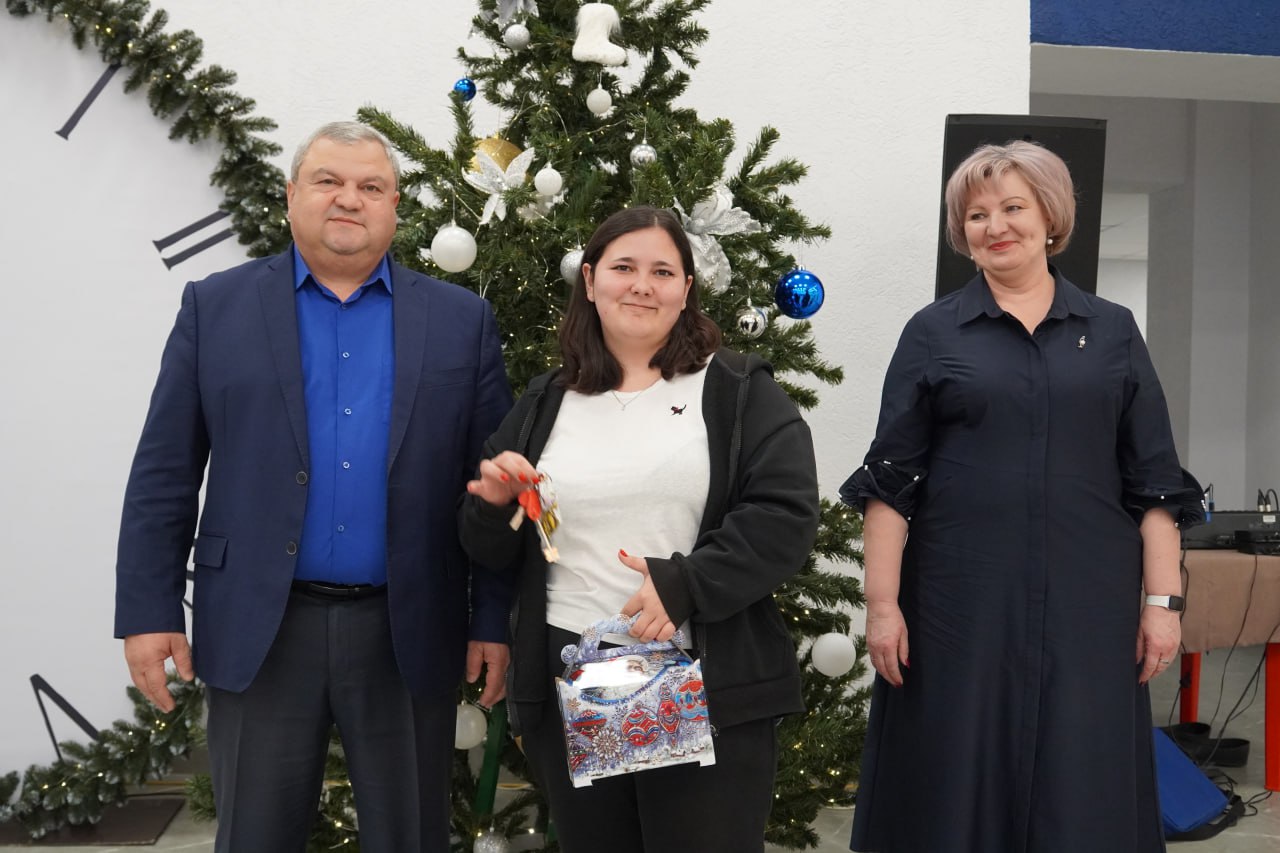 С новосельем!