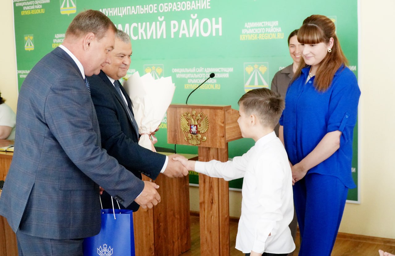 Семья из Крымска победила в краевом творческом конкурсе «Герои Кубани»! 