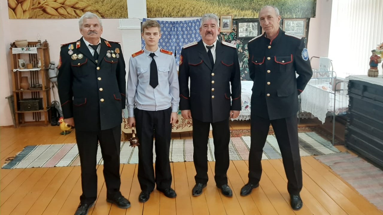 Избрали атамана школы