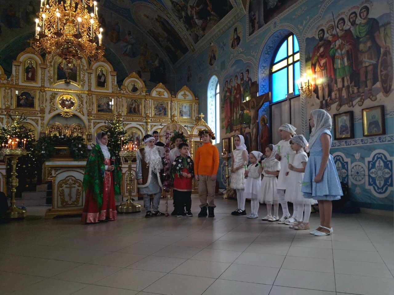 В Рождественскую неделю в храме в честь Казанской иконы Божией Матери города Крымска состоялся праздничный концерт