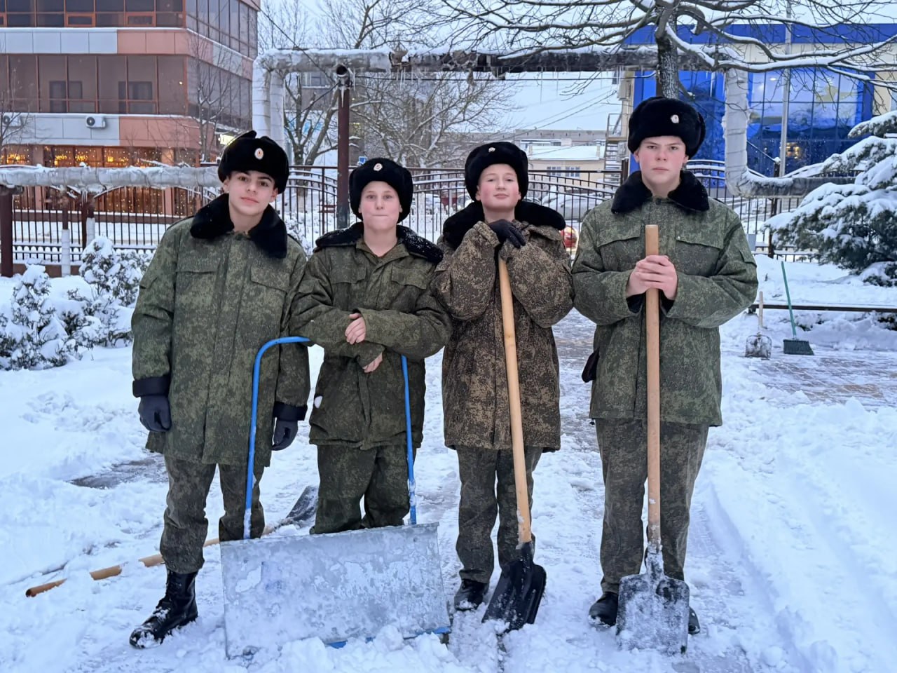 Бери больше, кидай дальше