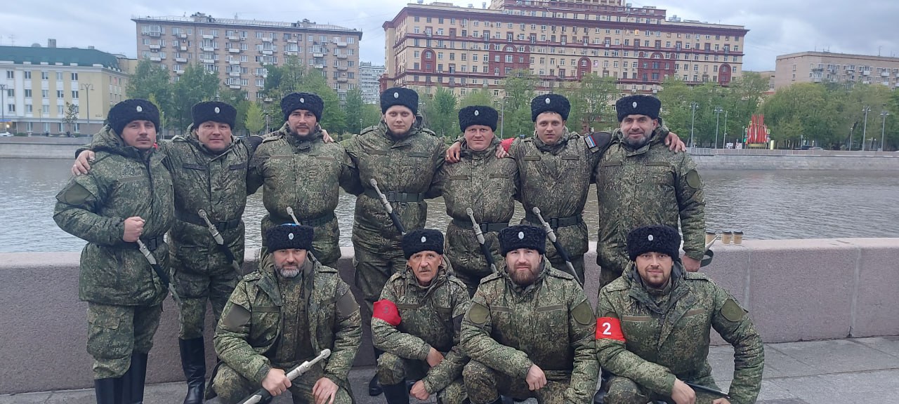Казаки Крымского районного казачьего общества примут участие в Параде Победы на Красной площади. 