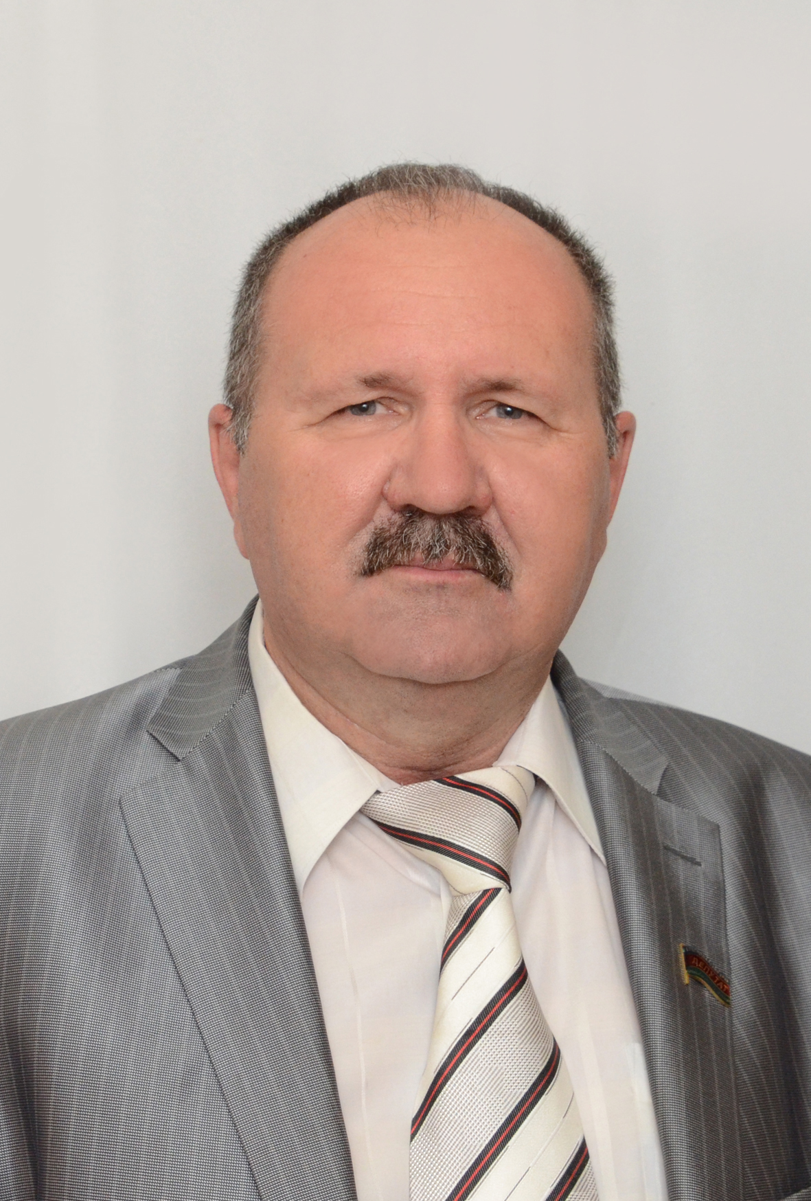 ЛУГИН ОЛЕГ ФЕДОРОВИЧ