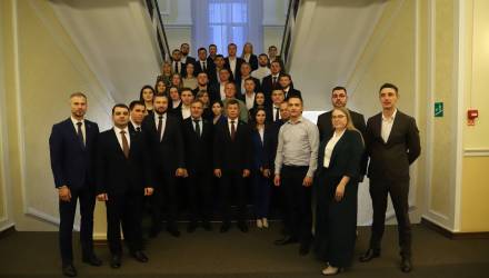 Состоялось заседание комитета СМД по финансово-бюджетной, налоговой, экономической политике, предпринимательству и финансовым рынкам