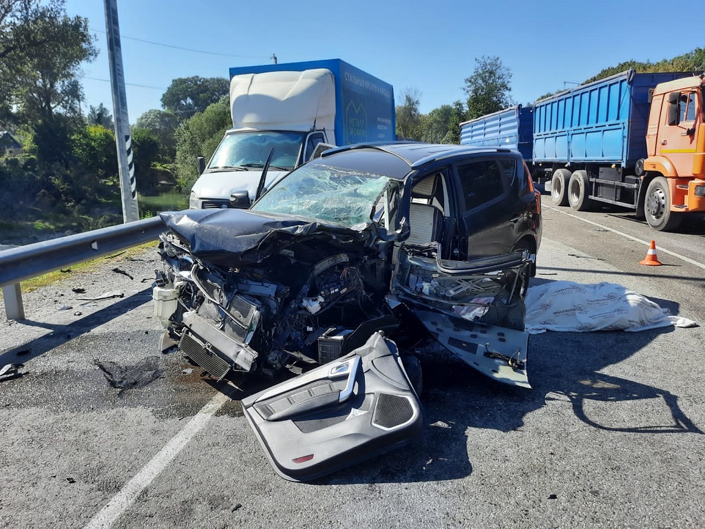 ДТП в легковом автомобиле