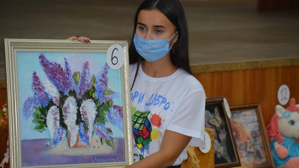 В городе Крымске прошел благотворительный аукцион