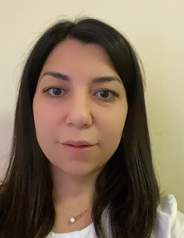 Леонова Карина Мисаковна