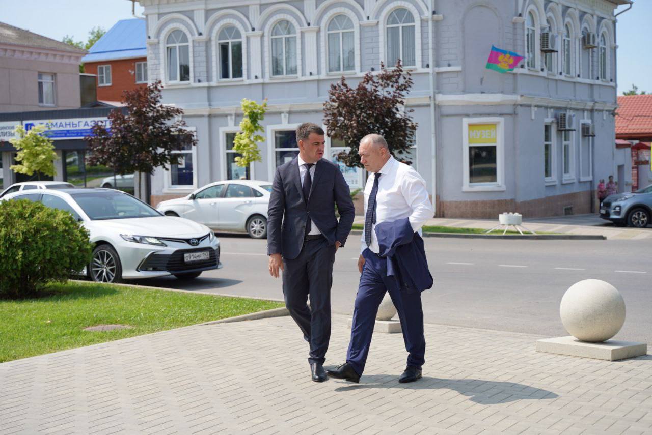 Депутат Госдумы Иван Демченко: Провожу сегодня, 5 июня, рабочий день в Темрюкском районе