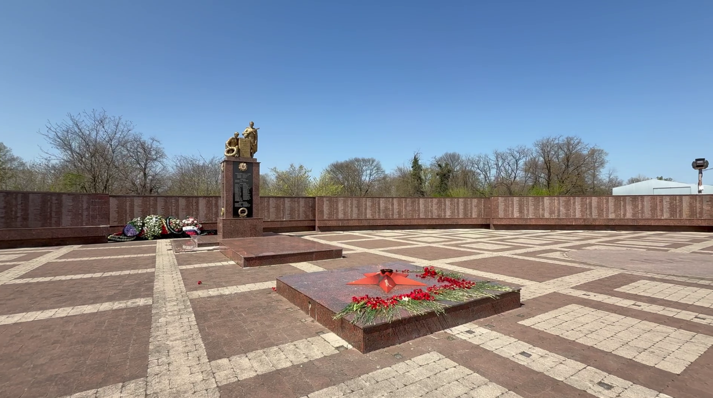 Памятники Крымского района 