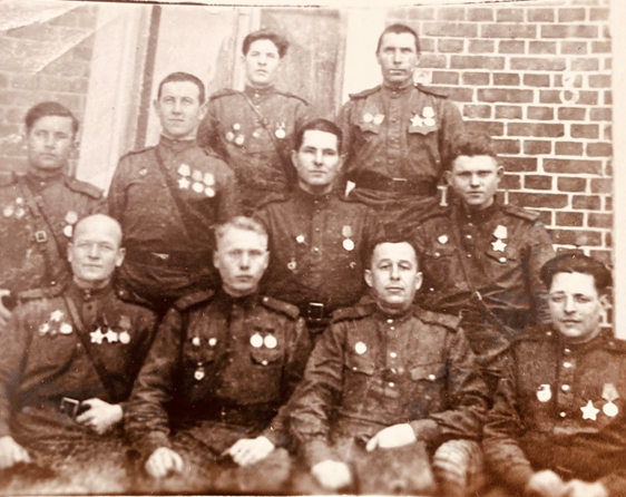 К 80-летию Победы. Герои живут среди нас. 