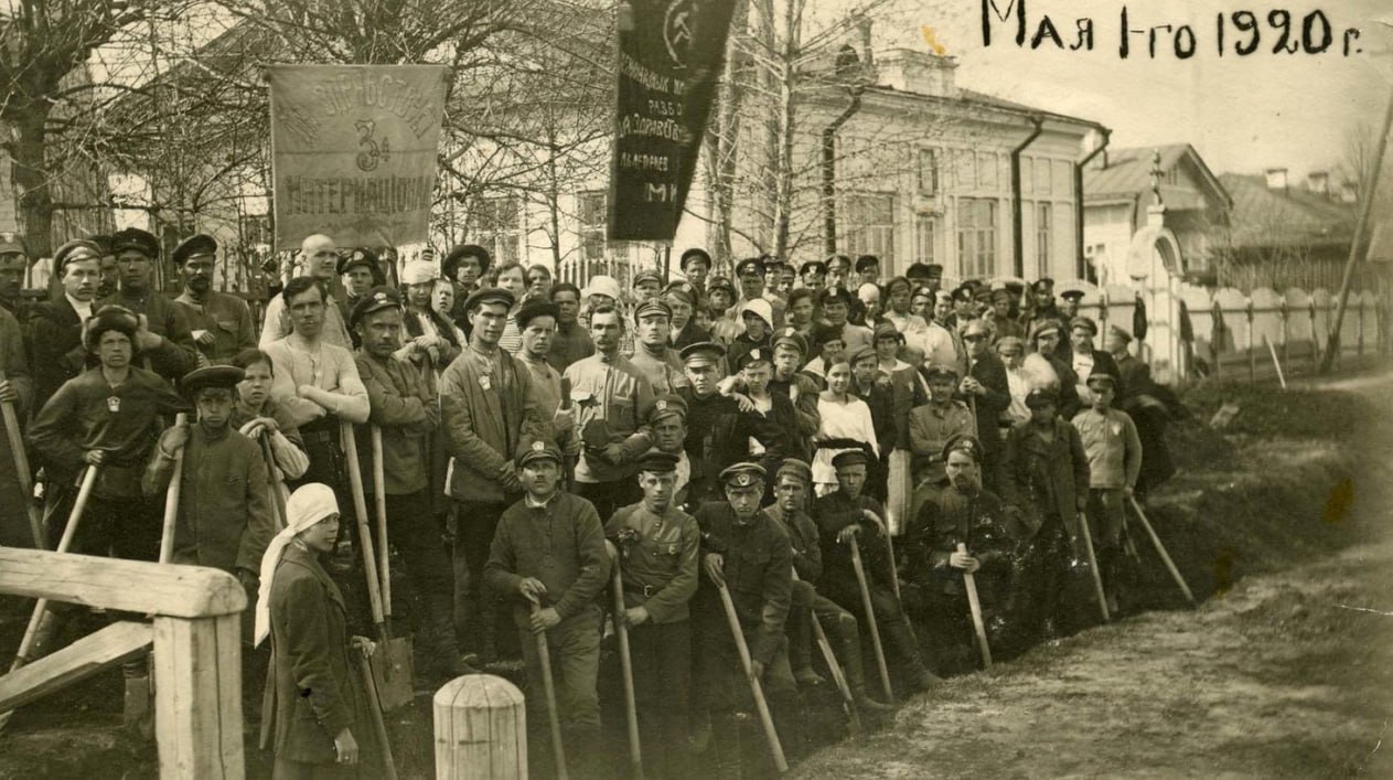 Ежегодно 1 мая в России отмечается Праздник Весны и Труда