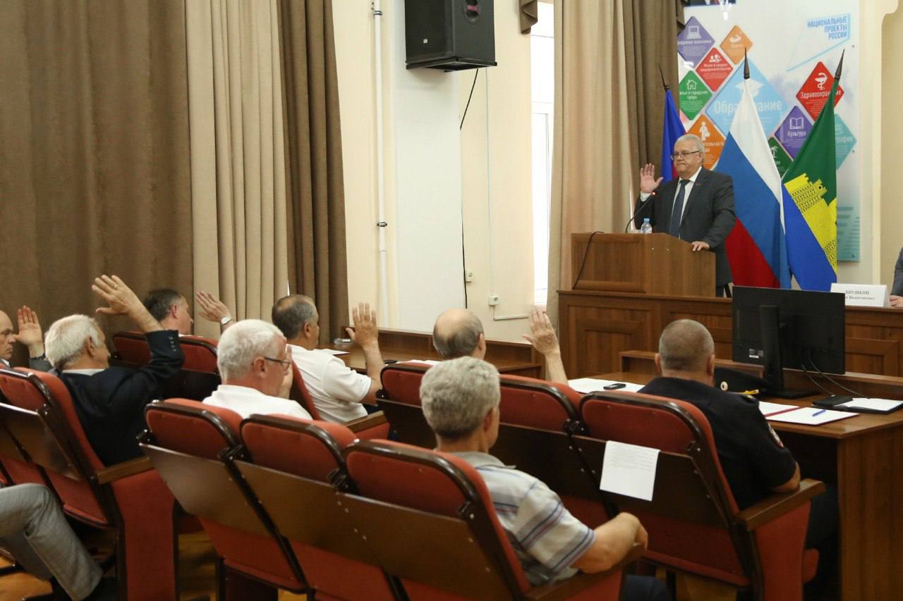 Депутат Госдумы Иван Демченко: До 500 тысяч рублей увеличена муниципальная выплата участникам специальной военной операции. 