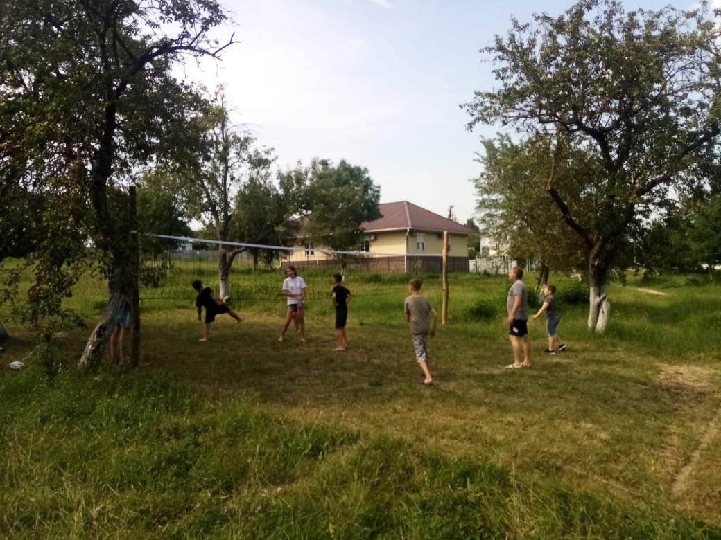 Наш казак наставник