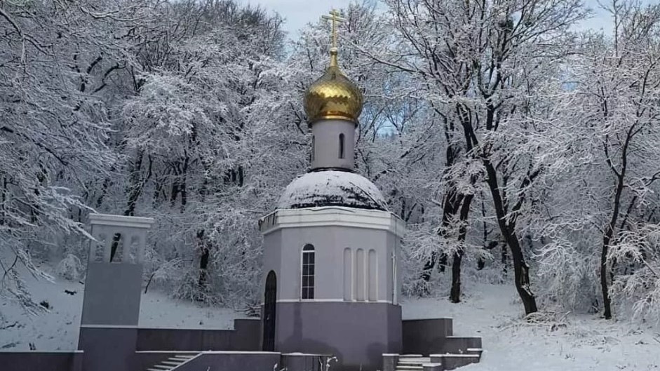 19 января 2021 года с 8-00 до 18-30 на территории муниципального образования Крымский район пройдут праздничные богослужения в 11 храмах