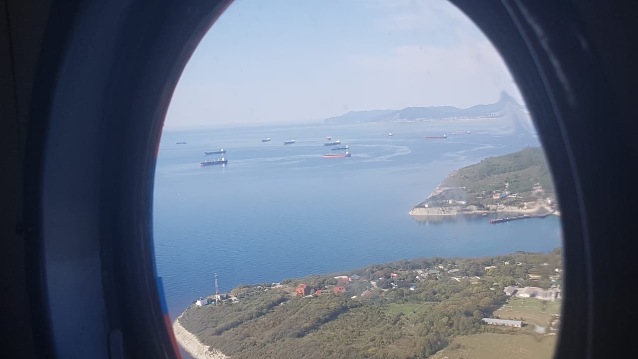 Спасатели Крымского ПСО принимают активное участие в поисково-спасательной операции в Азовском море