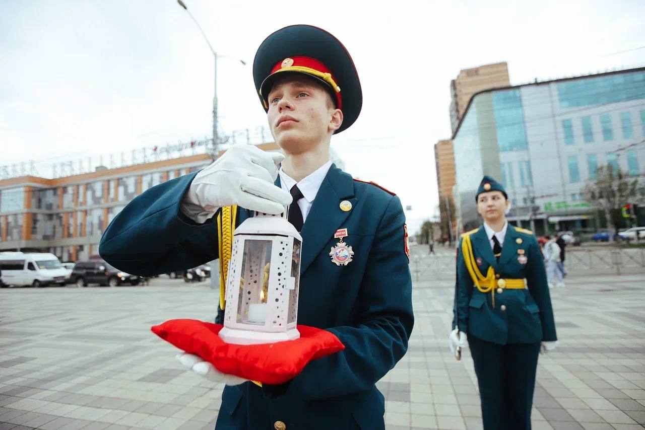 В Краснодаре завершилась эстафета «Свеча памяти»