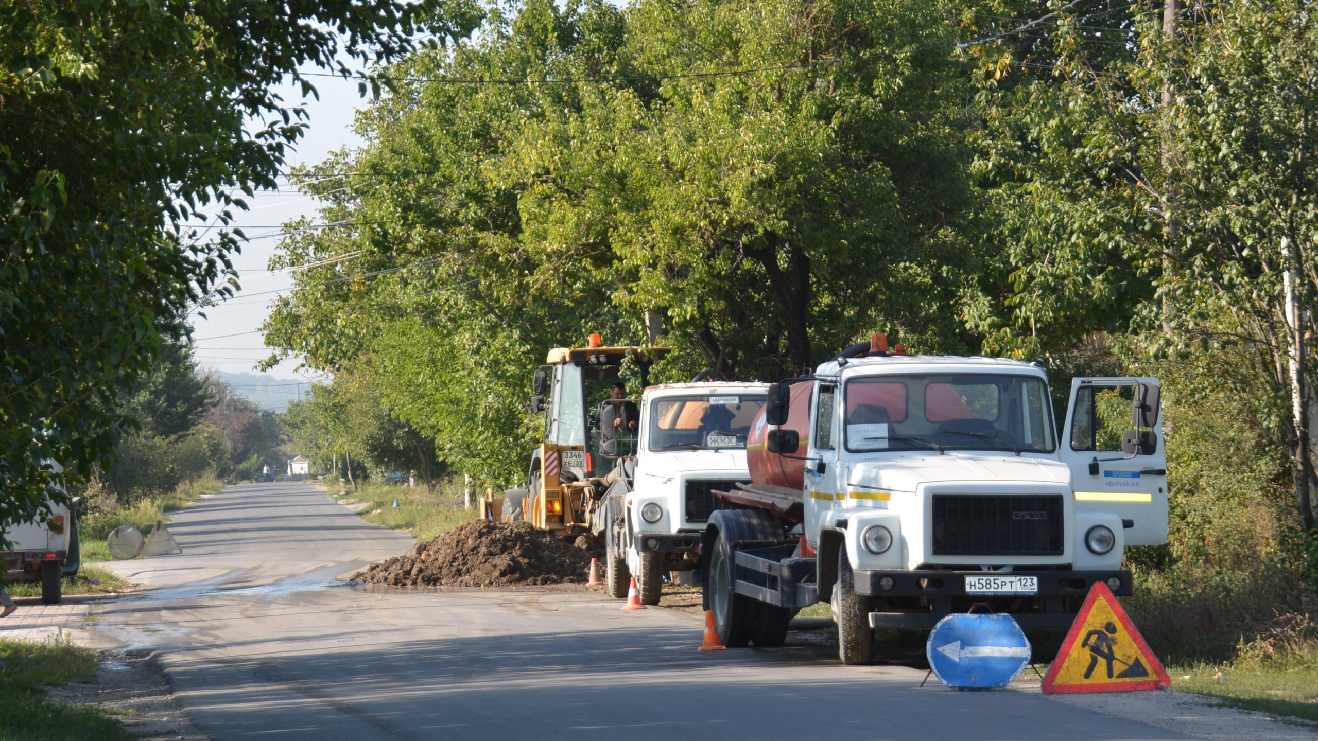 Устранен порыв водопровода на улице Лагерной