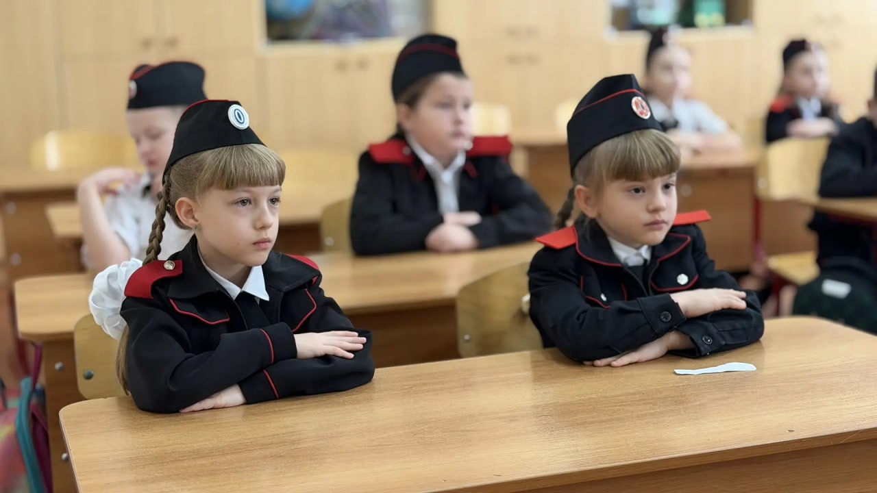 «Парта героя»